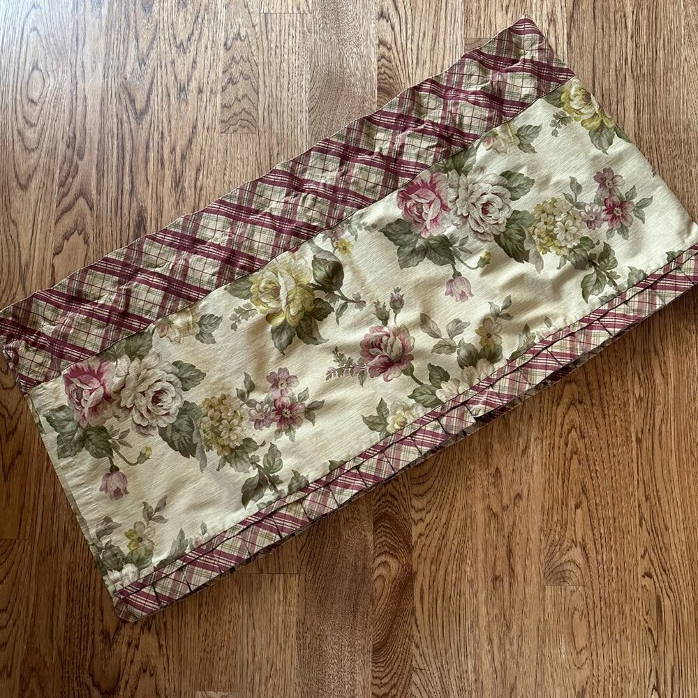JCPENNEY HOME COLLECTION FLORAL PLAID LINED VALANCE COTTAGECORE COUNTRY SHABBY